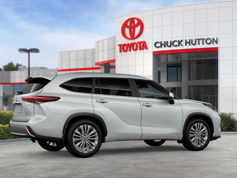 New 2026 Toyota Highlander Platinum image 47