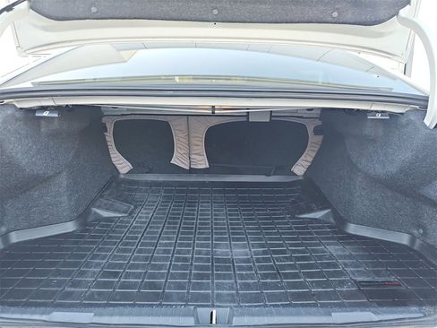 Used 2022 Subaru Legacy Premium image 13