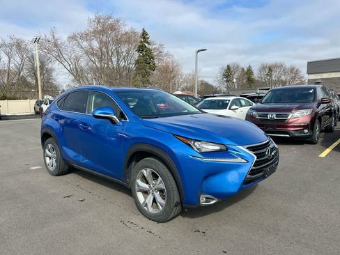 Used 2017 Lexus NX 200t AWD w/ Premium Package image 15