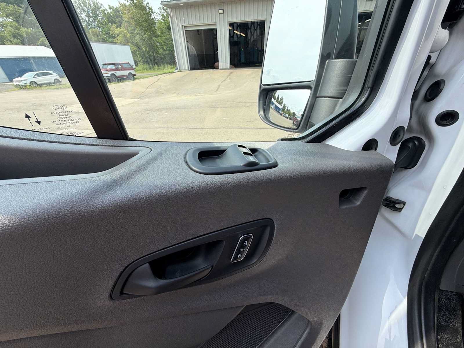 Used 2025 Ford Transit 250 Low Roof w/ Exterior Upgrade Package RWD image 15