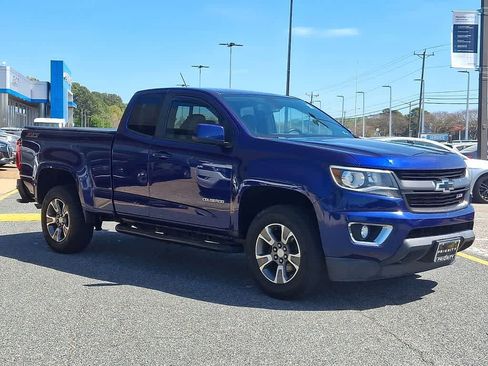 Used 2017 Chevrolet Colorado Z71 RWD image 3