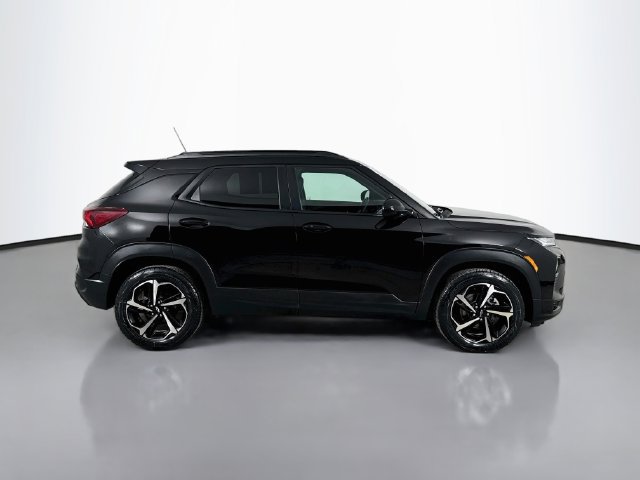 Used 2023 Chevrolet TrailBlazer RS w/ Sun and Liftgate Package AWD/4WD image 15