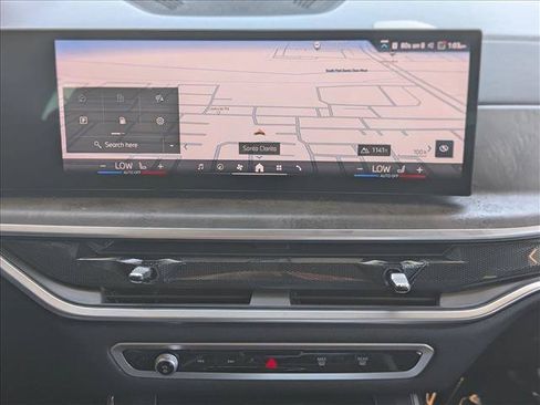 Used 2025 BMW X5 sDrive40i w/ Parking Assistance Package RWD image 13