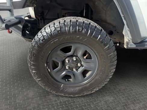 Used 2021 Jeep Wrangler Unlimited Sport AWD/4WD image 10