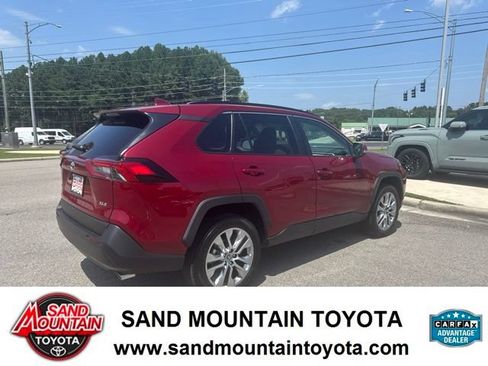 Used 2023 Toyota RAV4 XLE Premium FWD image 3