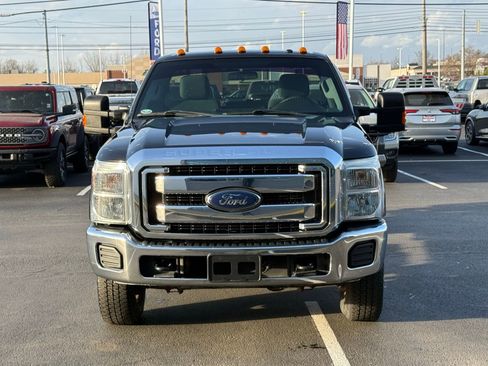 Used 2015 Ford F350 XLT w/ Snow Plow Prep Package image 8
