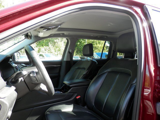 Used 2022 Jeep Grand Cherokee L Limited AWD/4WD image 18