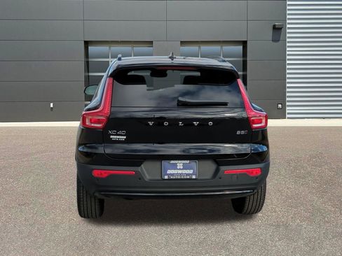 New 2026 Volvo XC40 B5 Ultra w/ Protection Package Premier image 6