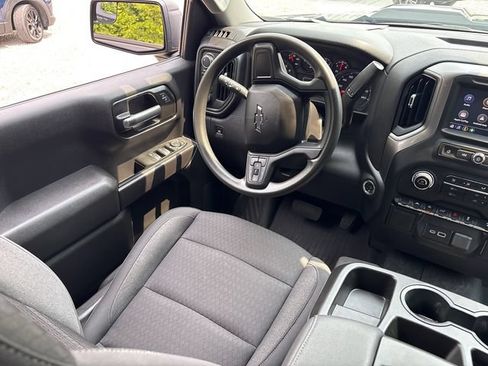Used 2024 Chevrolet Silverado 1500 Custom Trail Boss w/ LPO, Dark Essentials Package AWD/4WD image 21