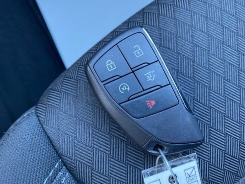 Used 2023 Chevrolet Tahoe LS image 33