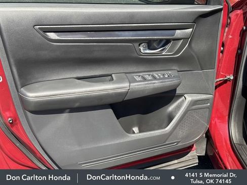 Used 2025 Honda CR-V Sport image 11