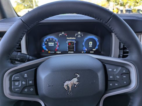 New 2025 Ford Bronco Outer Banks AWD/4WD image 29