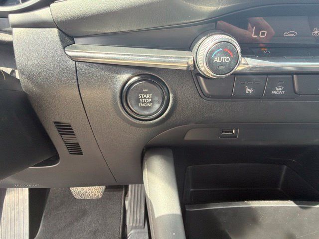 Used 2019 MAZDA MAZDA3 AWD Hatchback w/ Preferred Pkg image 21