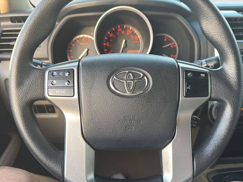 Used 2013 Toyota 4Runner SR5 RWD image 15