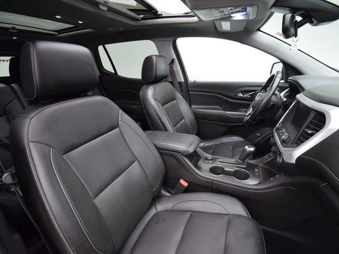 Used 2019 GMC Acadia SLT image 19