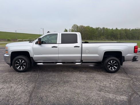 Used 2015 Chevrolet Silverado 2500 W/T w/ WT Convenience Package AWD/4WD image 11