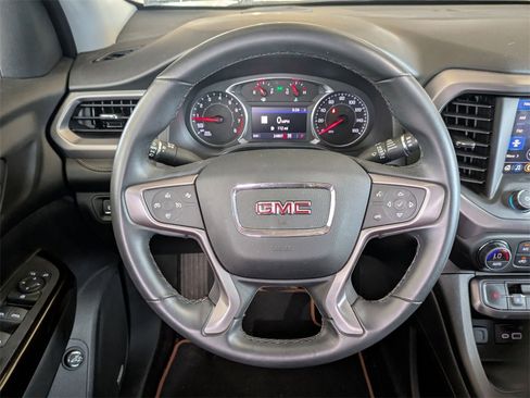 Certified 2023 GMC Acadia AT4 image 20