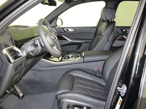 New 2026 BMW X5 xDrive40i w/ M Sport Package image 24