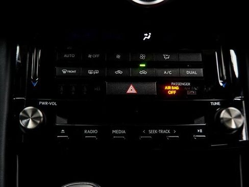 Used 2022 Lexus IS 300 AWD w/ Premium Package image 18