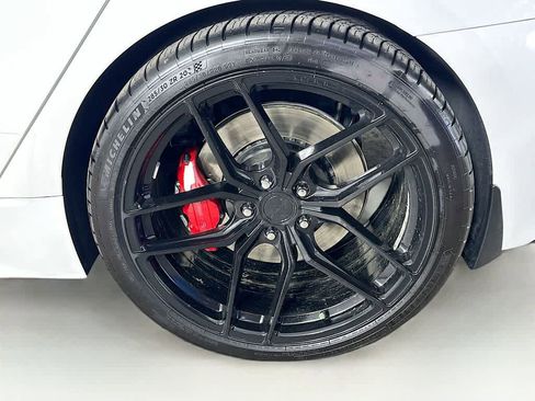 Used 2019 Kia Stinger GT1 RWD image 8