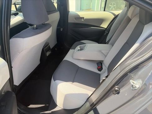 Used 2023 Toyota Corolla LE w/ Carpet Mat Package (TMS) FWD image 19