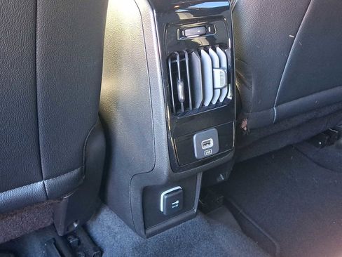 Used 2025 Jeep Compass Limited image 12