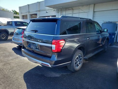 Used 2024 Ford Expedition Max XLT image 4
