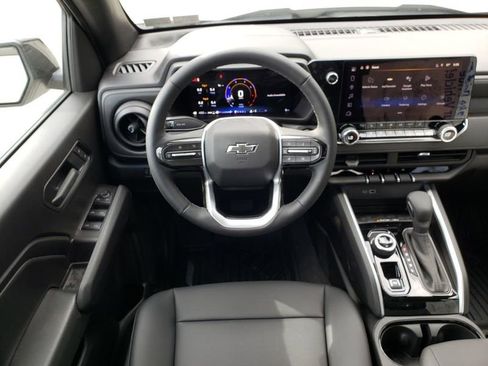 New 2026 Chevrolet Colorado Trail Boss AWD/4WD image 9