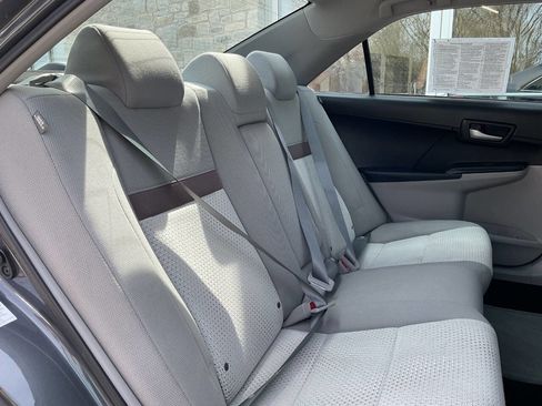 Used 2012 Toyota Camry LE image 35