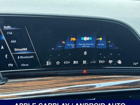 Used 2021 Cadillac Escalade Premium Luxury w/ Driver Assist Tech Package AWD/4WD image 28