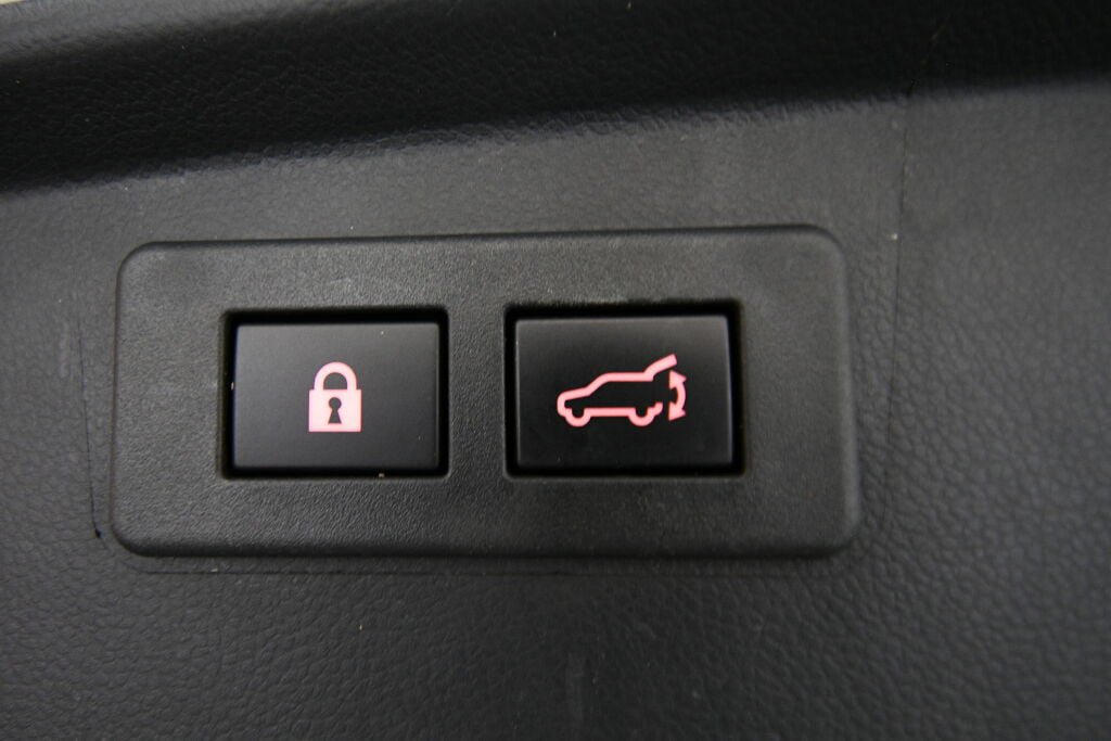 Used 2023 Subaru Outback Onyx Edition AWD/4WD image 22