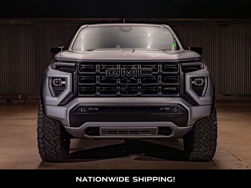 Used 2024 GMC Canyon AT4 w/ AT4 Premium Package AWD/4WD image 4