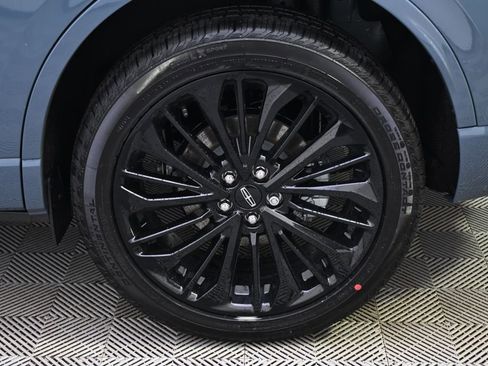 New 2026 Lincoln Corsair Premiere image 20