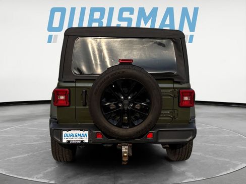 Used 2021 Jeep Wrangler Unlimited Sahara image 5