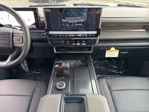 New 2025 GMC Hummer EV 2X image 22