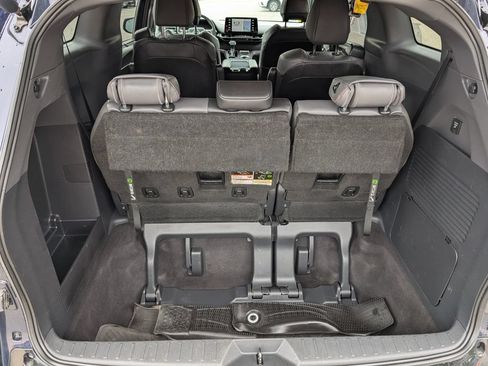 Used 2023 Toyota Sienna XSE w/ XSE Plus Package AWD/4WD image 14