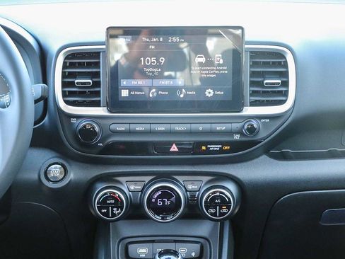 New 2026 Hyundai Venue SEL image 15