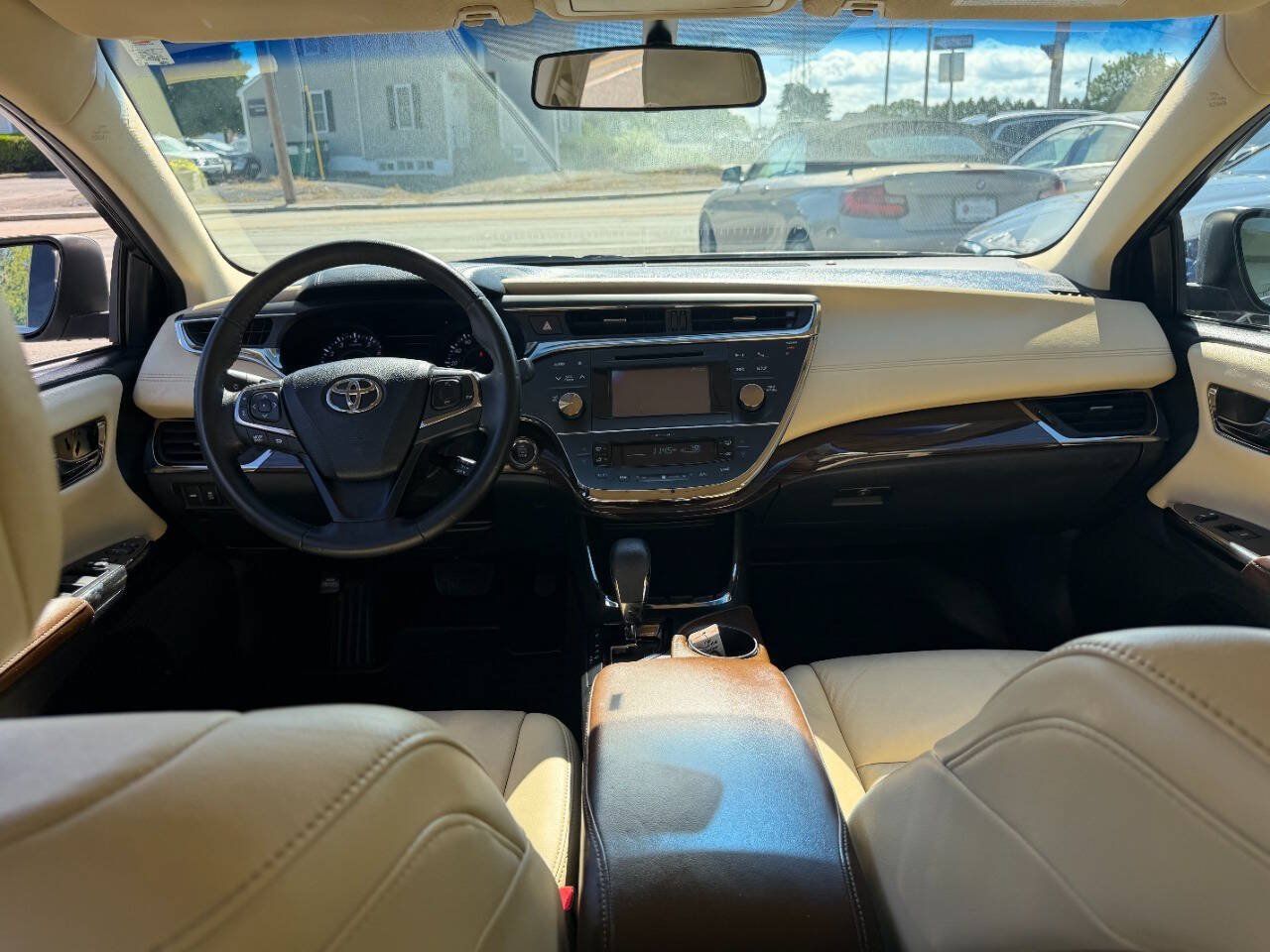 Used 2014 Toyota Avalon XLE FWD image 22