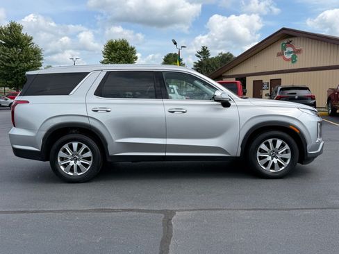 Used 2025 Hyundai Palisade SEL FWD image 9
