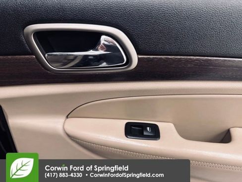 Used 2014 Jeep Grand Cherokee Laredo w/ Quick Order Package 23E image 14