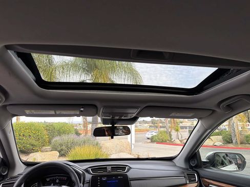 Used 2018 Honda CR-V EX image 19