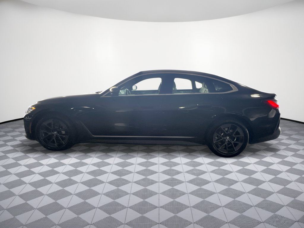 Used 2024 BMW i4 xDrive40i w/ Premium Package AWD/4WD image 2
