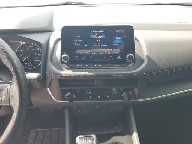 Certified 2024 Nissan Rogue S FWD image 13