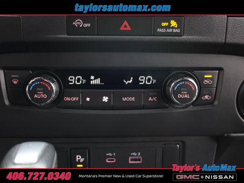 Used 2024 Nissan Frontier PRO-4X w/ Technology Package image 23