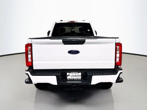 Used 2024 Ford F350 XLT image 8
