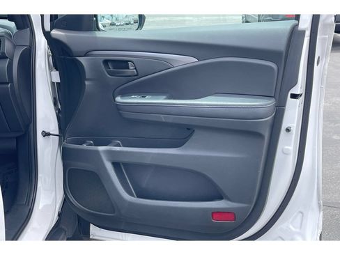 Certified 2023 Honda Passport EX-L image 21