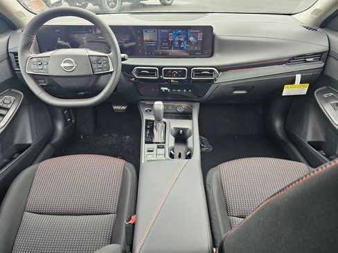 New 2026 Nissan Sentra SL image 9