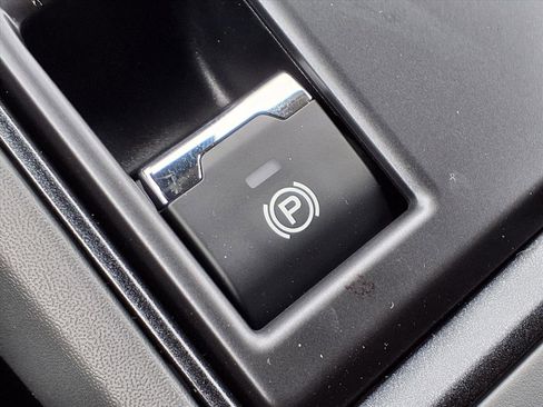 New 2026 Subaru Crosstrek 2.0i Premium image 16