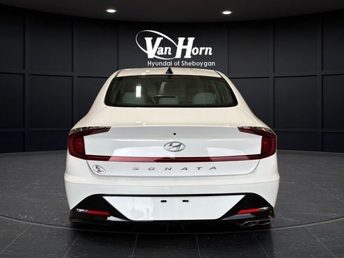 Used 2023 Hyundai Sonata SEL w/ Preferred Accessory Package FWD image 8
