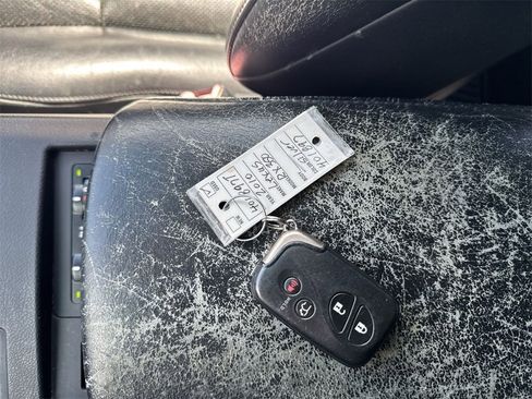 Used 2010 Lexus RX 350 2WD image 36